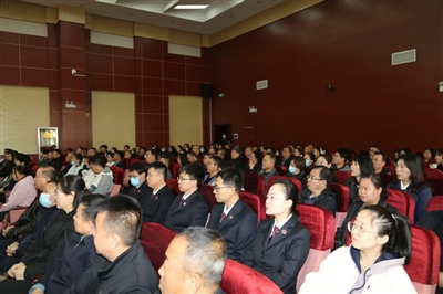 鹽池縣人民法院公開開庭審理被告人蘇某某涉嫌受賄罪一案。
    受訪單位供圖