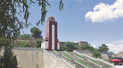 <p>　　　　將臺(tái)堡紅軍長征會(huì)師紀(jì)念園。</p>
